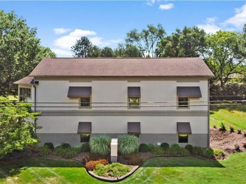 6071 Middle Ridge Road , Lorain, OH 44053 Photo 38