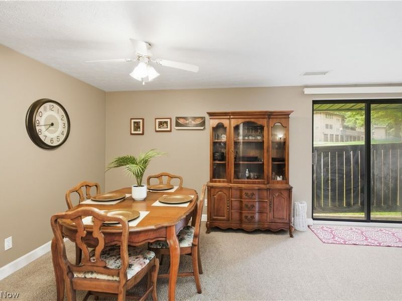 6895 Carriage Hill Drive , Brecksville, OH 44141 Photo 13