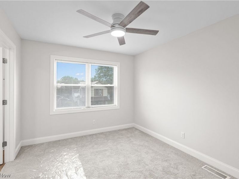 422 Abington Avenue , Zanesville, OH 43701 Photo 13