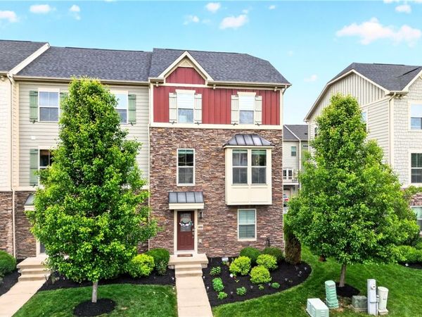 408 Fairmont Dr, Wexford, PA 15090