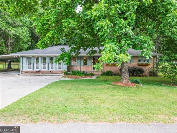 2678 S Lakeview Drive SW, Conyers, GA 30094