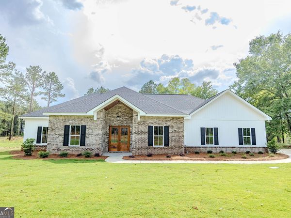 905 Sweet Magnolia Circle, Dublin, GA 31021