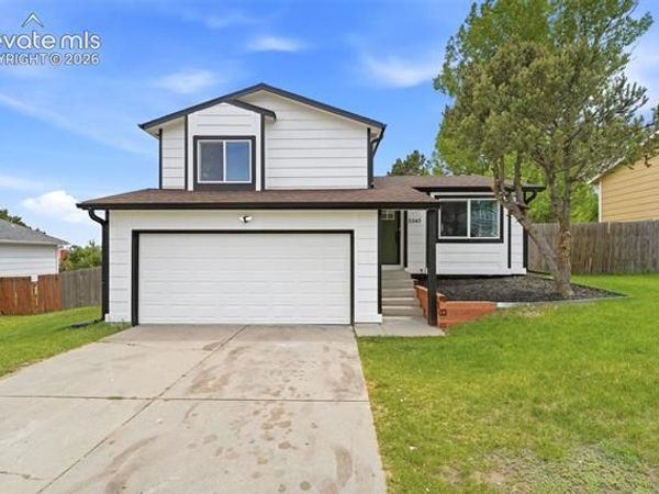 5545 Sacramento Place, Colorado Springs, CO 80917