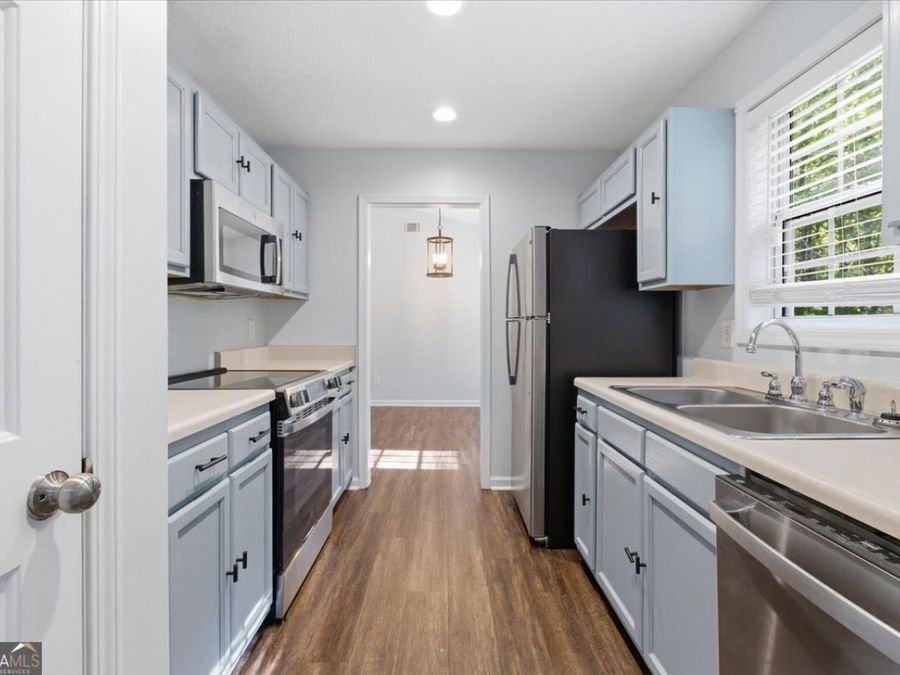Property Image 11