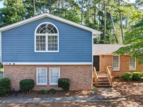 4566 Mountain Creek Drive, Roswell, GA 30075