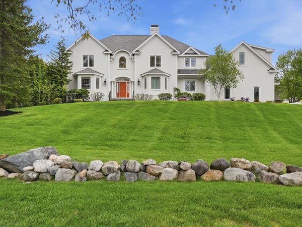340 S Main St, Andover, MA 01810