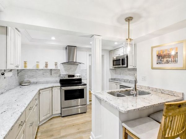 9 Park St., Unit 8, Boston, MA 02122