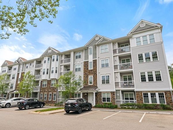 62 Abigail Way, Unit 1006, Reading, MA 01867