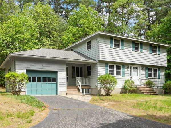 18 Cambridge Street, Chelmsford, MA 01824