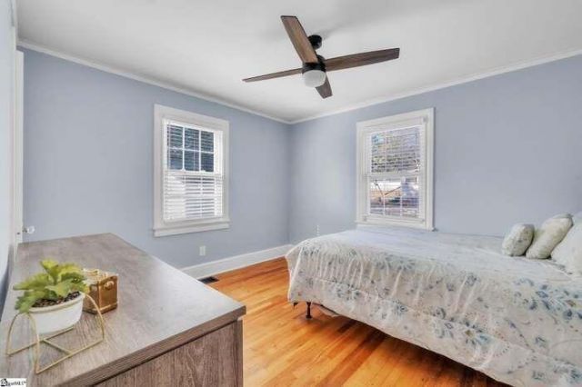 218 Beatrice Street Photo 11