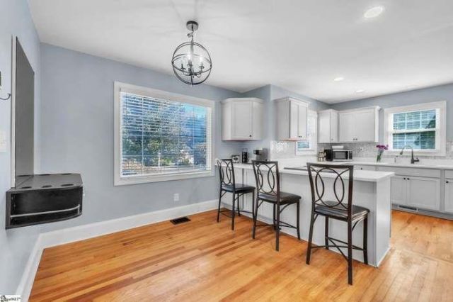 218 Beatrice Street Photo 18