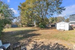 218 Beatrice Street photo 4