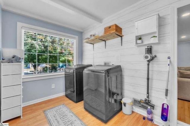 218 Beatrice Street Photo 6