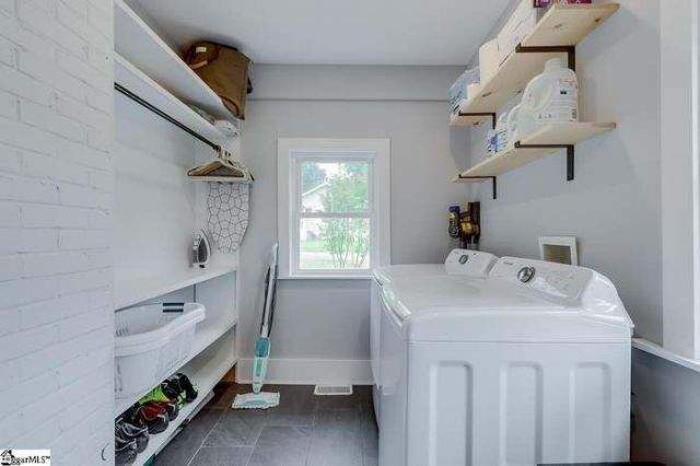 118 Paris Mountain Avenue Photo 10