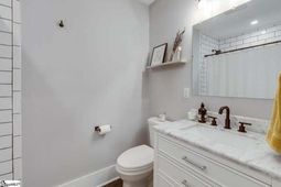 118 Paris Mountain Avenue photo 4