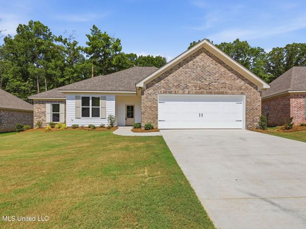 216 Anderson Oaks Drive, Pearl, MS 39208
