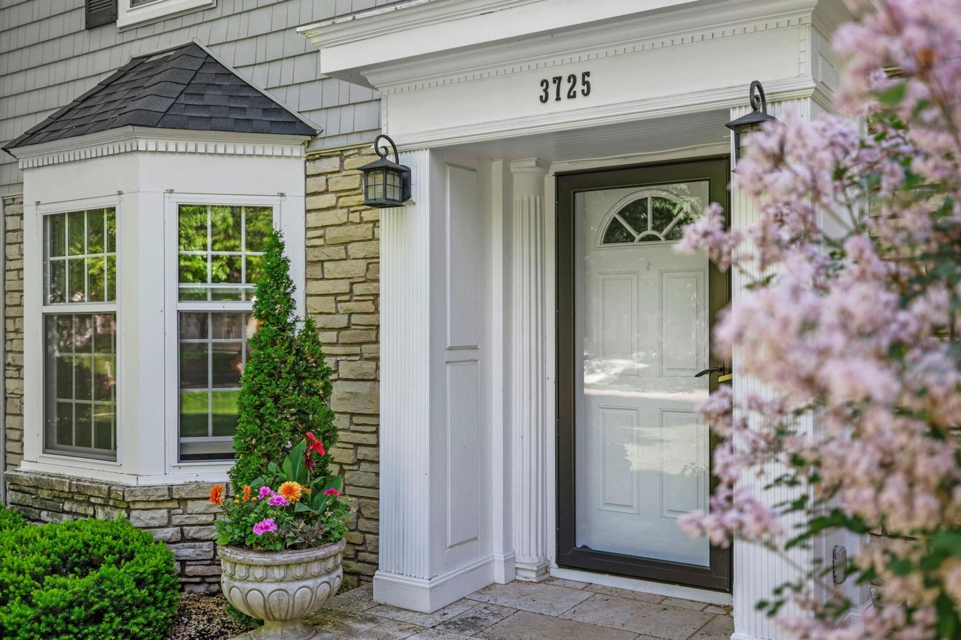 3725 Glenhurst Avenue, Saint Louis Park, MN 55416