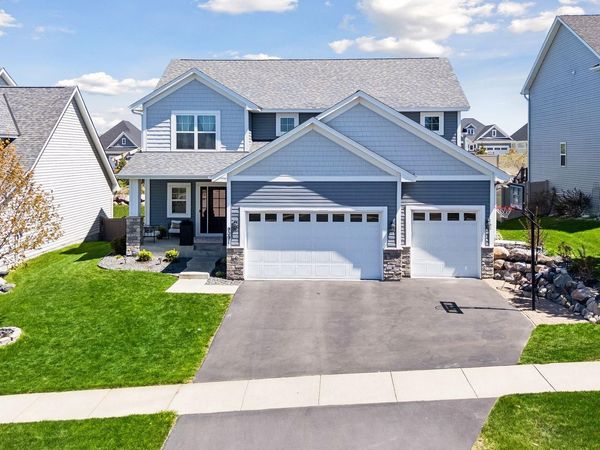 9091 River Rock Drive N, Chanhassen, MN 55317