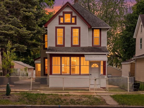 916 Magnolia Avenue E, Saint Paul, MN 55106