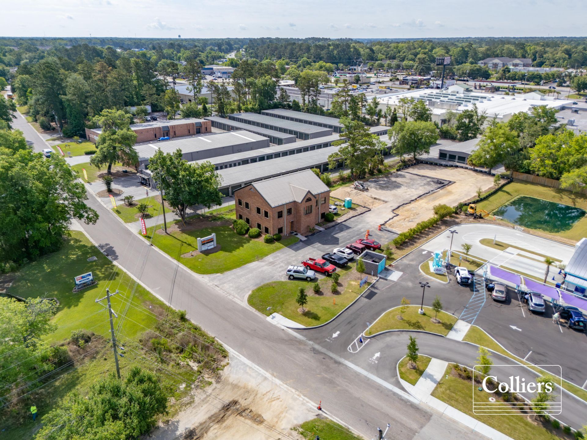 768 Travelers Boulevard Photo 8