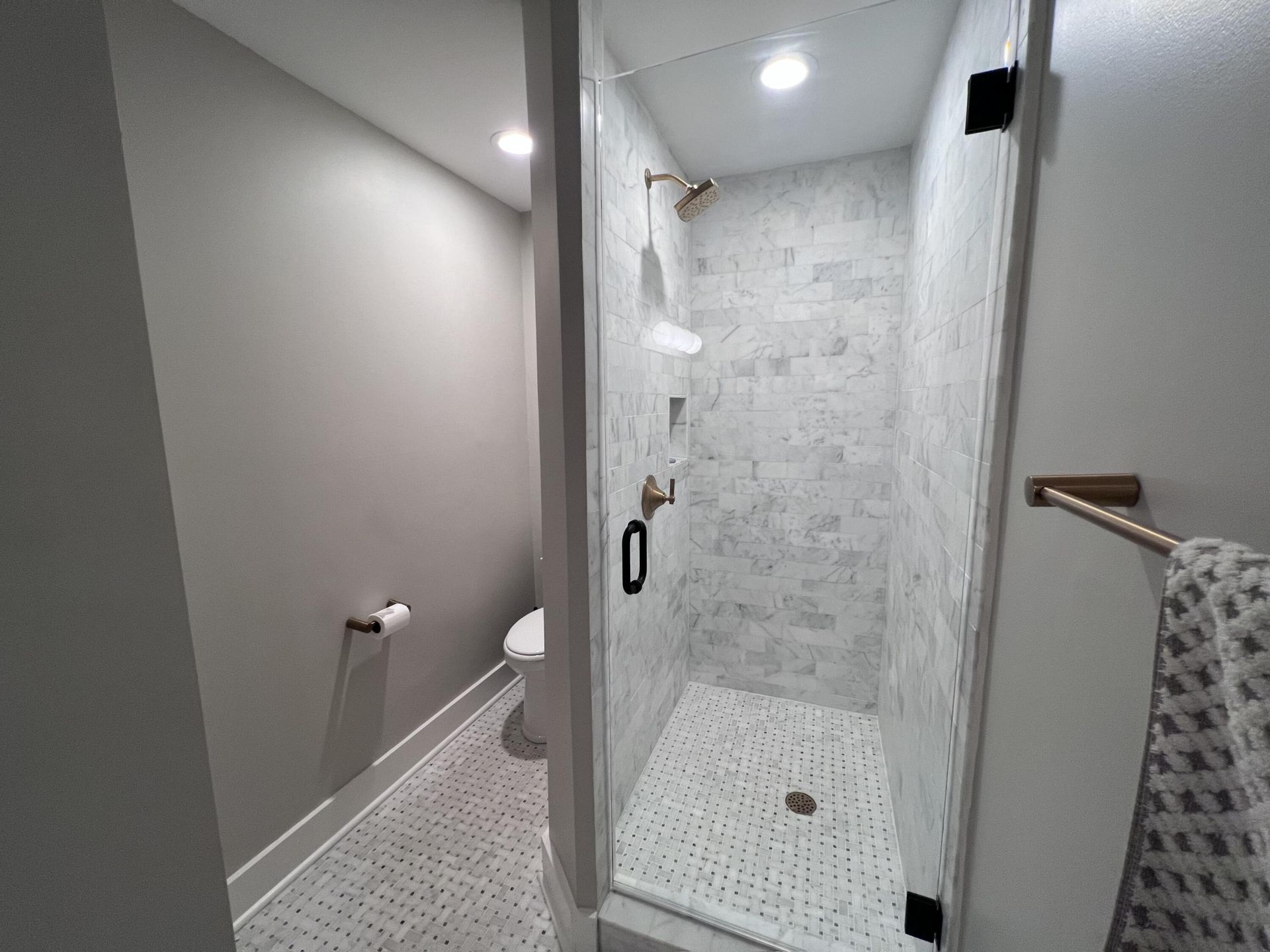 184 East Bay Street  Photo 31