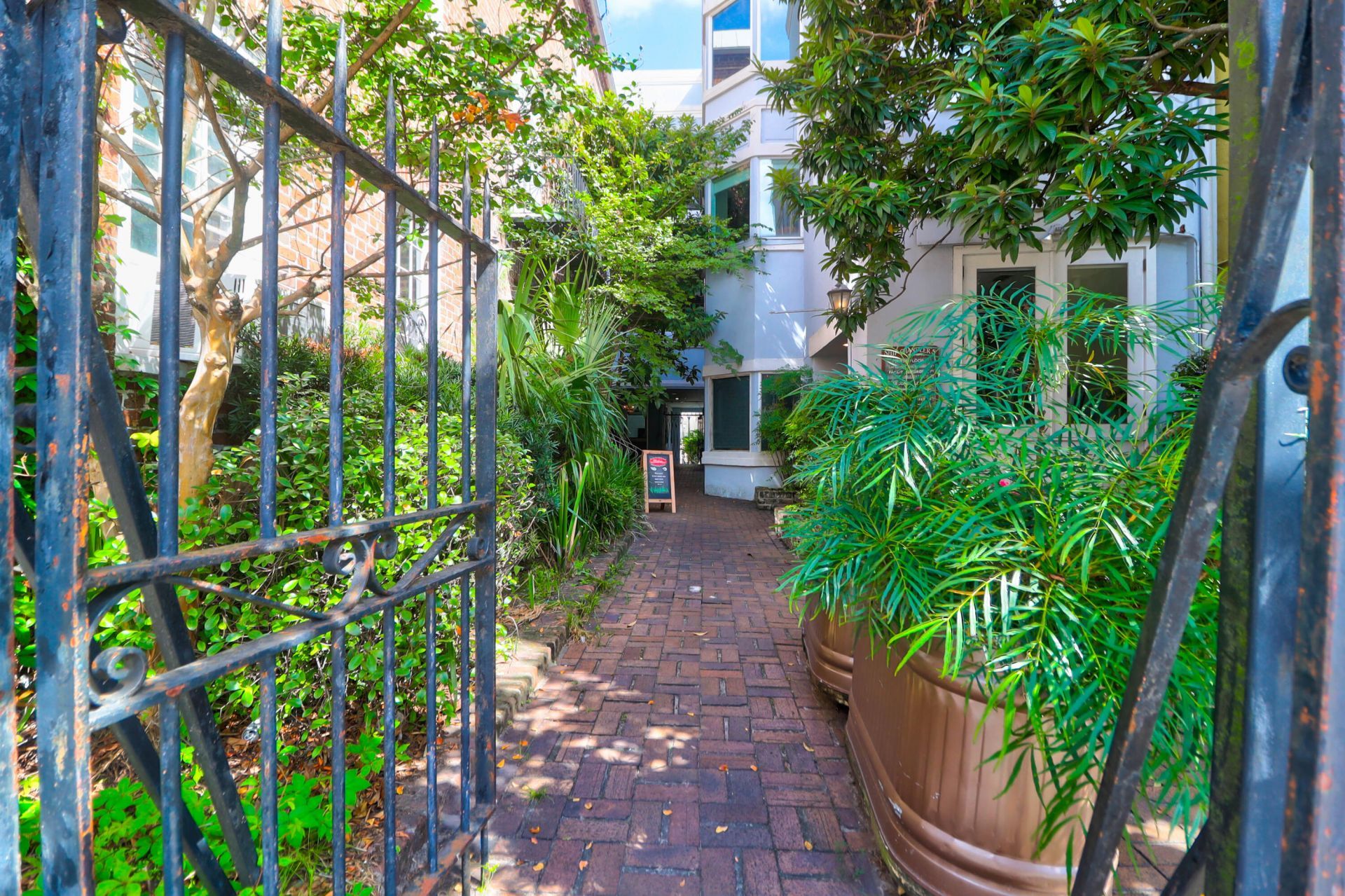 184 East Bay Street  Photo 6