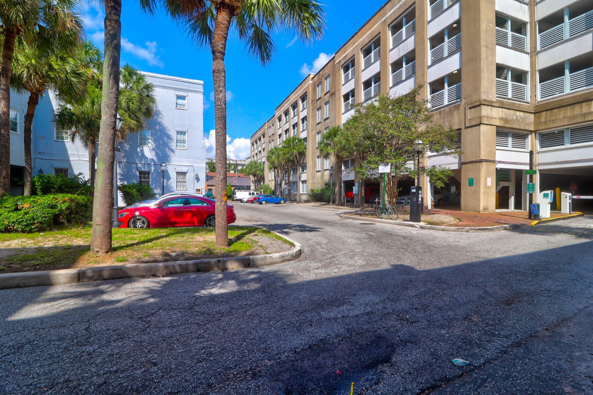 184 East Bay Street  Photo 9