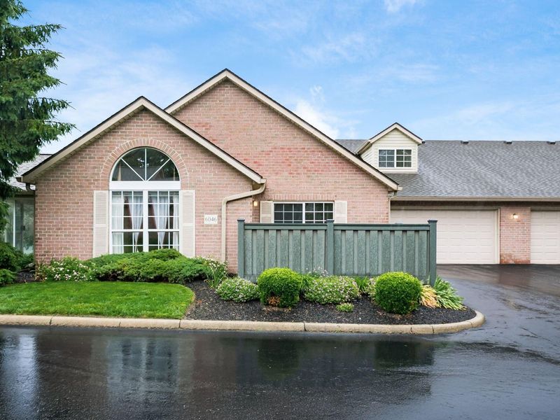 6046 Blendon Chase Drive , Westerville, OH 43081 Photo 1