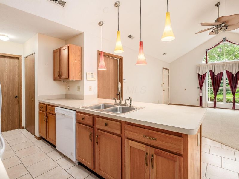6046 Blendon Chase Drive , Westerville, OH 43081 Photo 20
