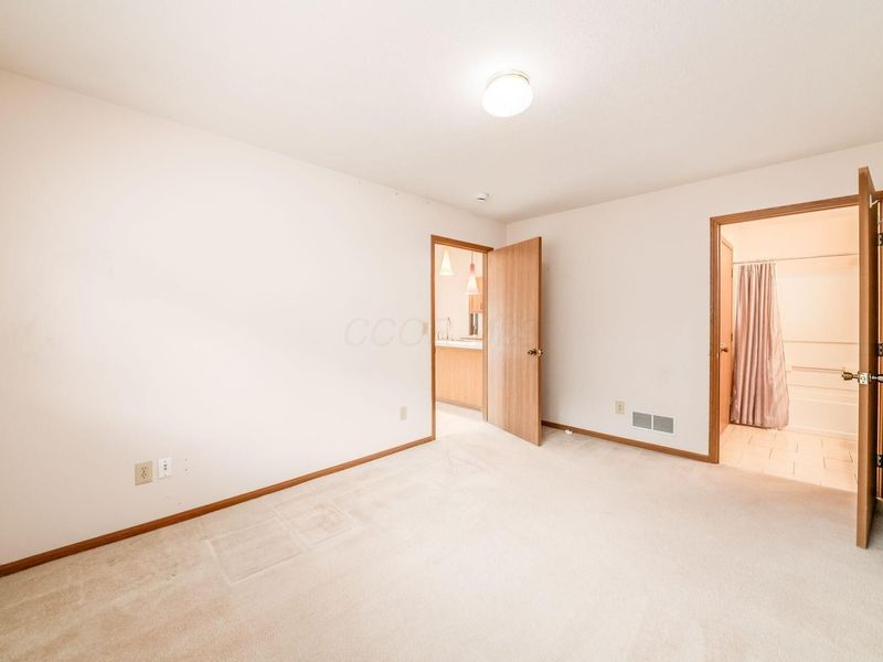 6046 Blendon Chase Drive , Westerville, OH 43081 Photo 31