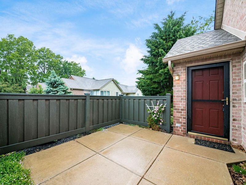 6046 Blendon Chase Drive , Westerville, OH 43081 Photo 7