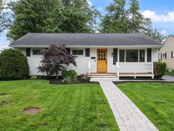 240 E Walnut Street , Westerville, OH 43081