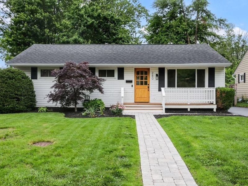 240 E Walnut Street , Westerville, OH 43081 Photo 3