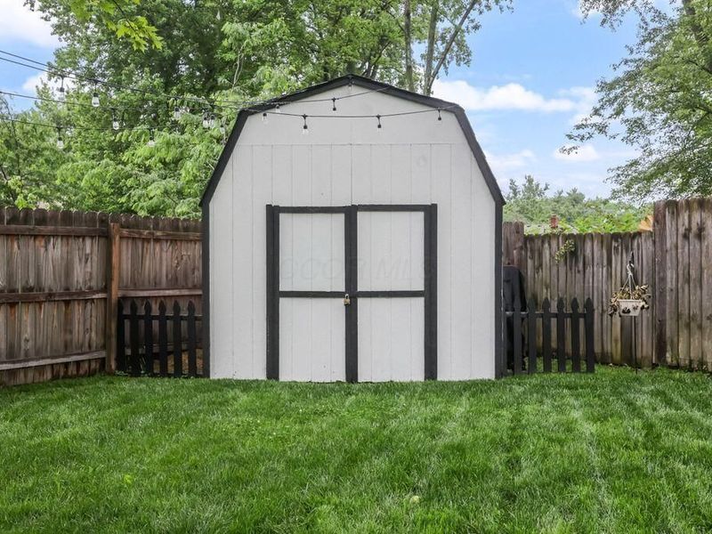 240 E Walnut Street , Westerville, OH 43081 Photo 53