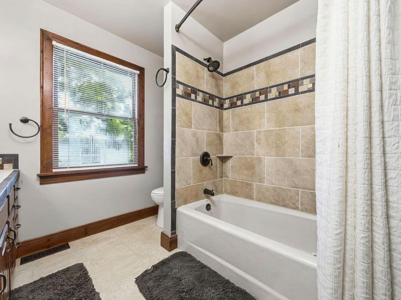 705 Deacon Street, Hebron, OH 43025 Photo 35