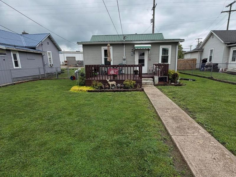 482 Motherwell Avenue , Logan, OH 43138 Photo 2