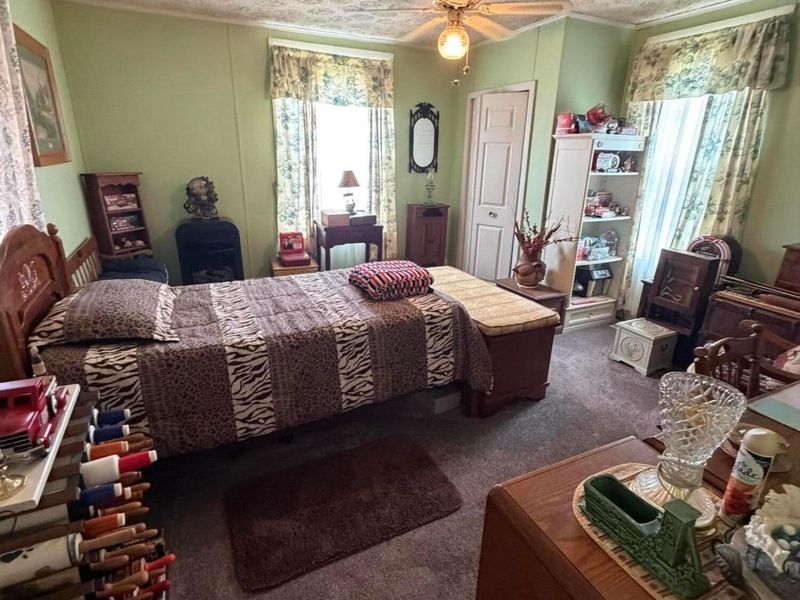 482 Motherwell Avenue , Logan, OH 43138 Photo 3