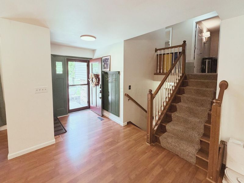 3765 Frostwood Drive , Dayton, OH 45430 Photo 5