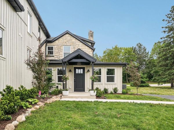 N48W16262 Lisbon ROAD, Menomonee Falls, WI 53051