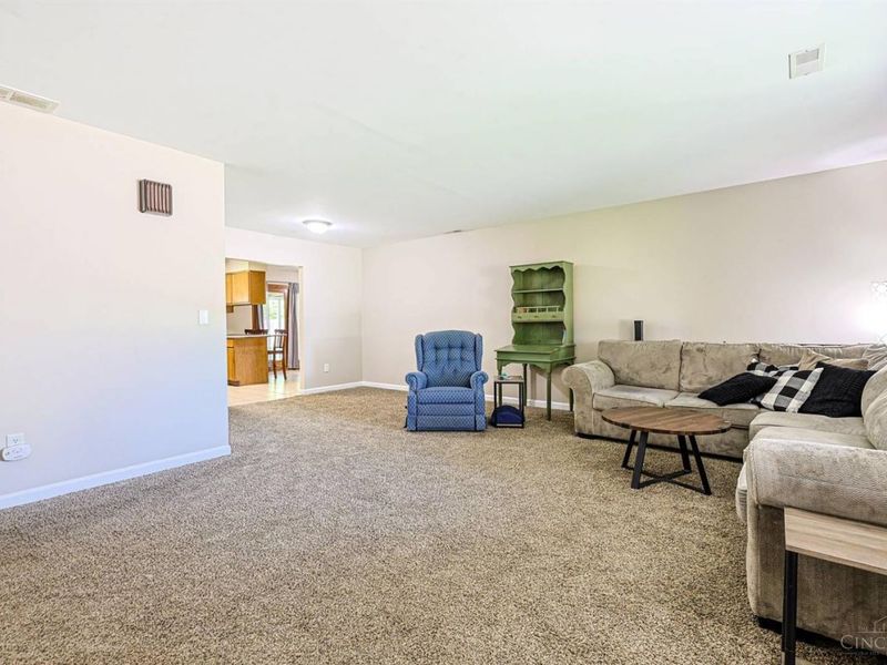 813 S First Street, Trenton, OH 45067 Photo 8
