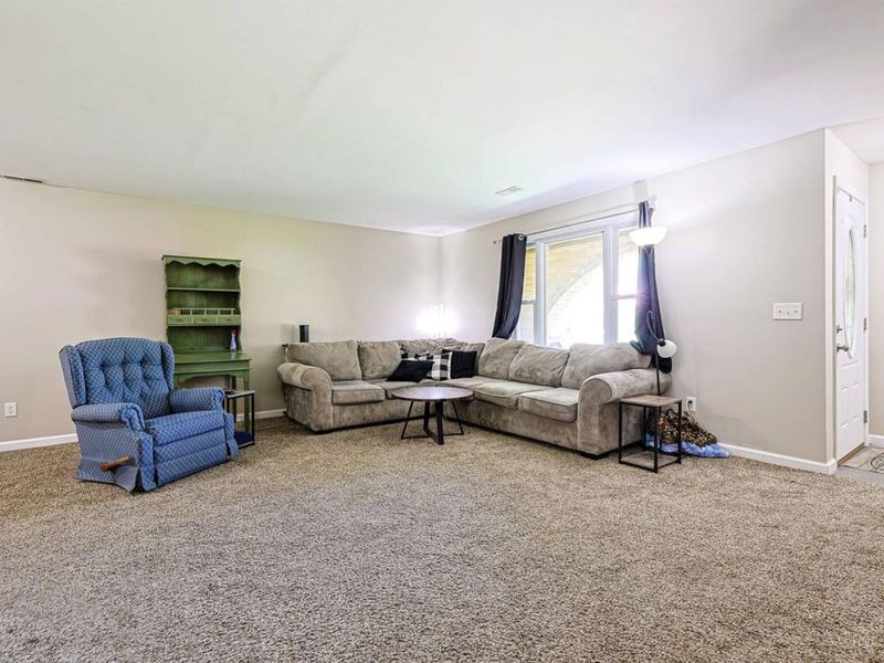 813 S First Street, Trenton, OH 45067 Photo 9