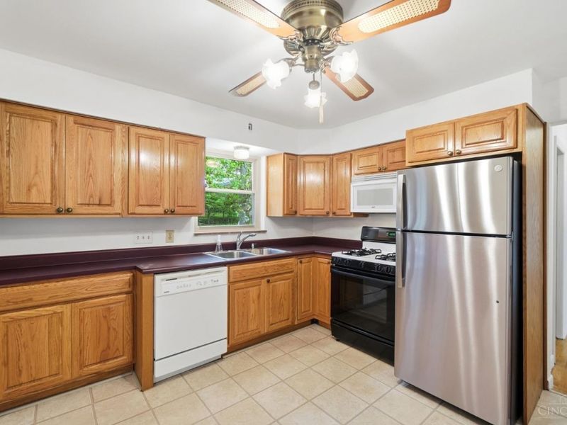 7751 Cella Drive, Colerain Township, OH 45239 Photo 17