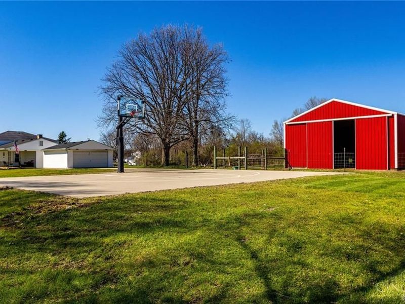 7426 Martz Paulin Road, Franklin Twp, OH 45005 Photo 5