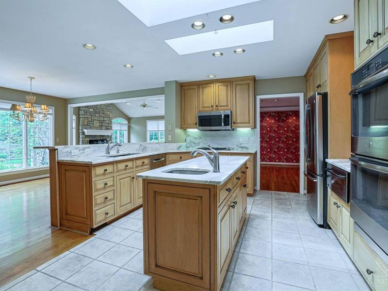 4625 Burley Hills Drive, Indian Hill, OH 45243 Photo 18