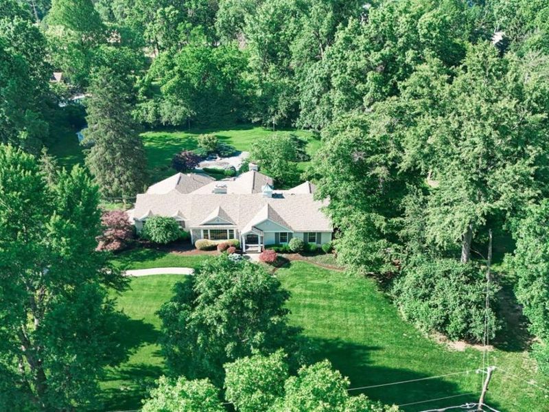 4625 Burley Hills Drive, Indian Hill, OH 45243 Photo 3