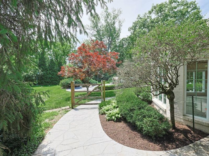 4625 Burley Hills Drive, Indian Hill, OH 45243 Photo 40