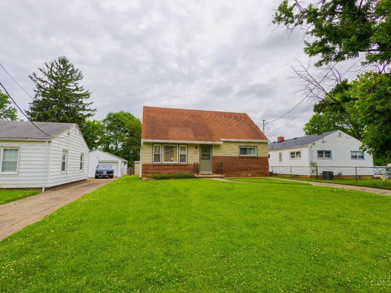 8341 Pippin Road, Colerain Township, OH 45239 Photo 3