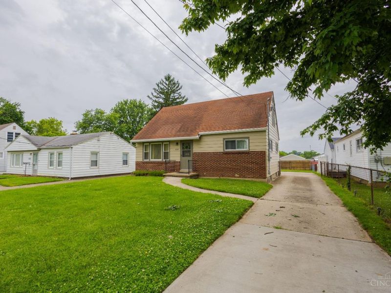 8341 Pippin Road, Colerain Township, OH 45239 Photo 4