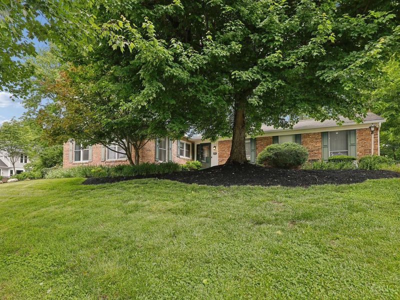 7116 Hamilton Hills Drive, Anderson Twp, OH 45244 Photo 2