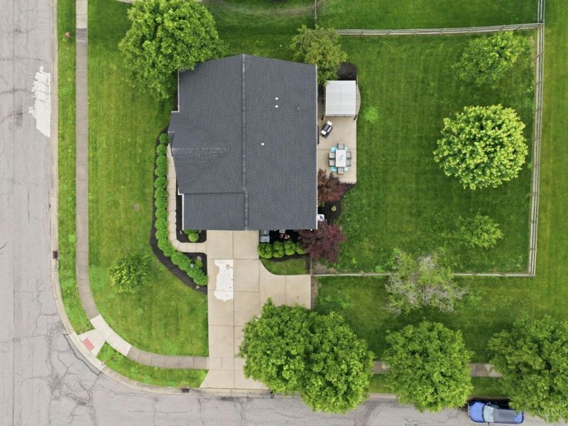 190 Keeneland Court, Monroe, OH 45050 Photo 4